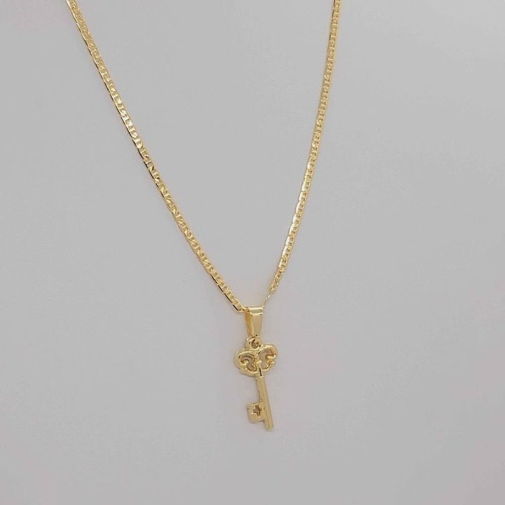 Brazilian 18k Gold Filled KEY Necklace - Picture 3 of 4